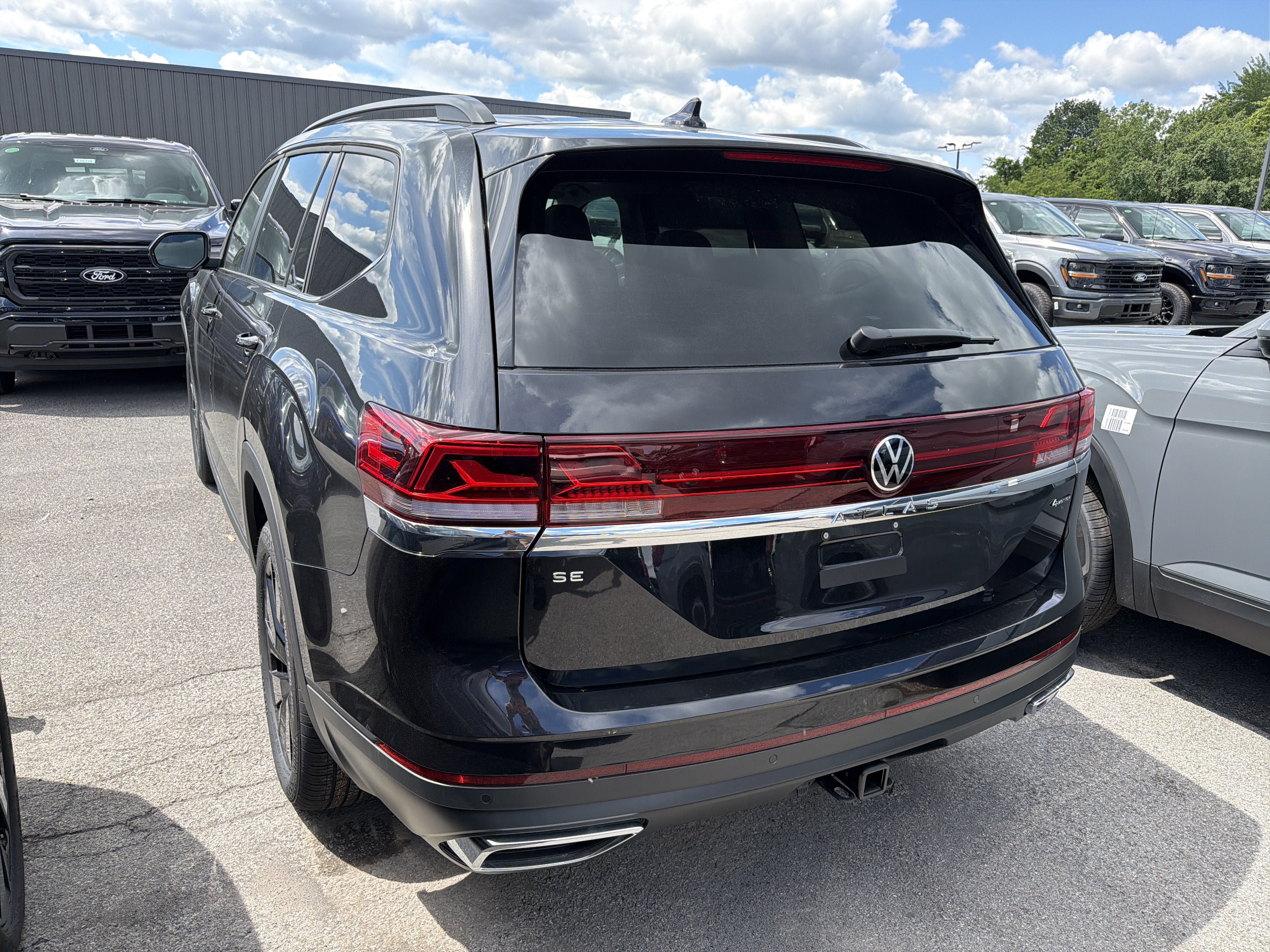 New 2026 Volkswagen Atlas SE AWD/4WD image 5