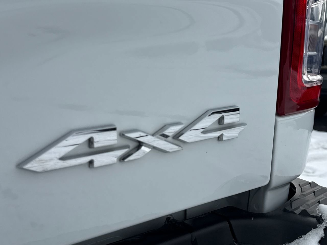 Used 2024 RAM 3500 Tradesman w/ Bed Utility Group image 10