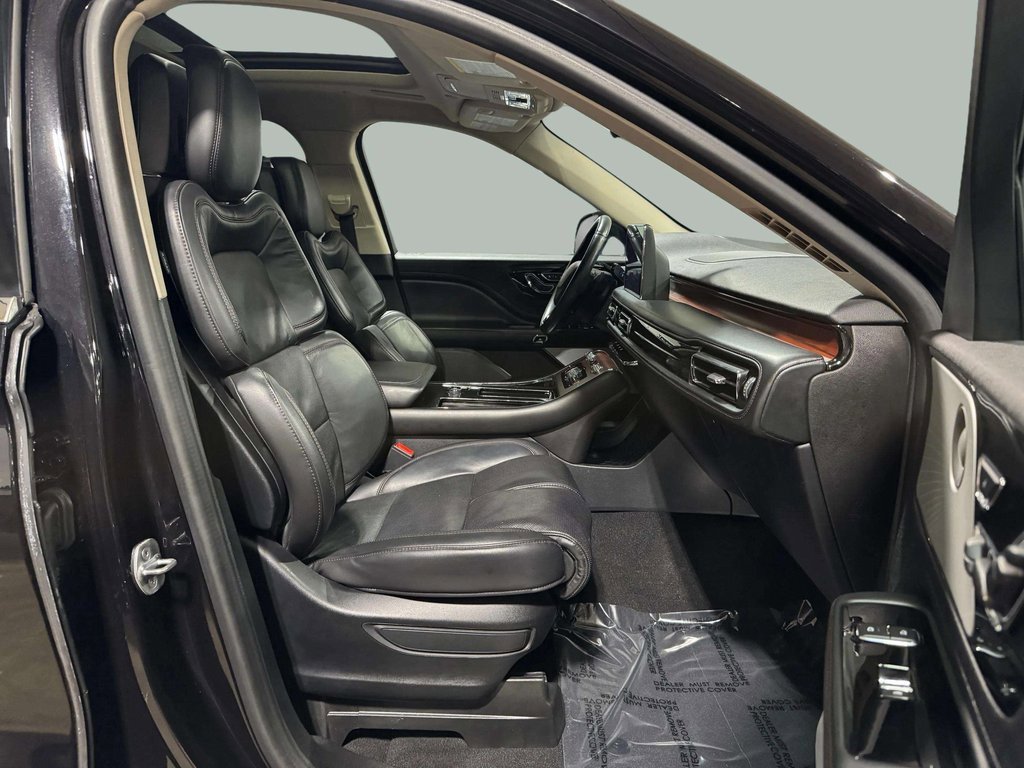 Certified 2022 Lincoln Aviator Grand Touring w/ Equipment Group 301A image 27