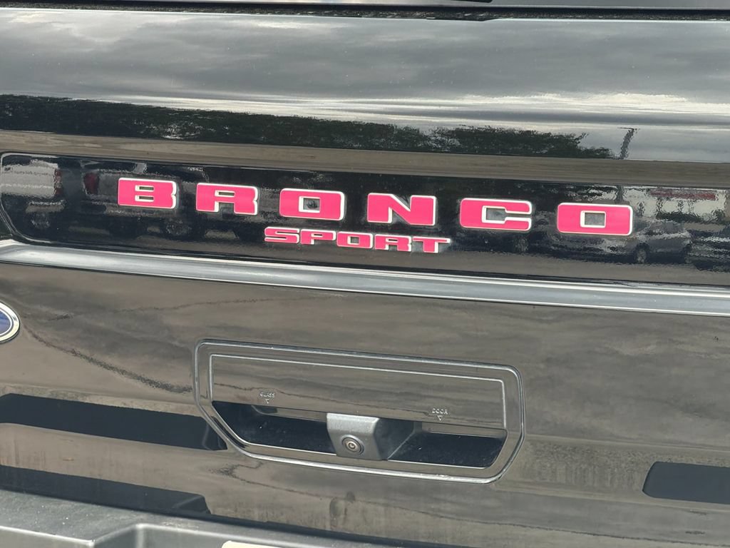 Certified 2023 Ford Bronco Sport Outer Banks w/ Tech Package AWD/4WD image 27