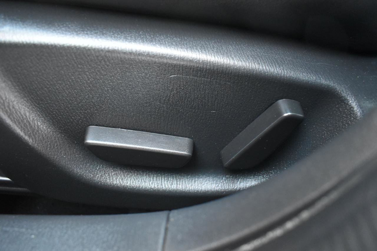 Used 2016 MAZDA MAZDA3 i Grand Touring FWD image 37