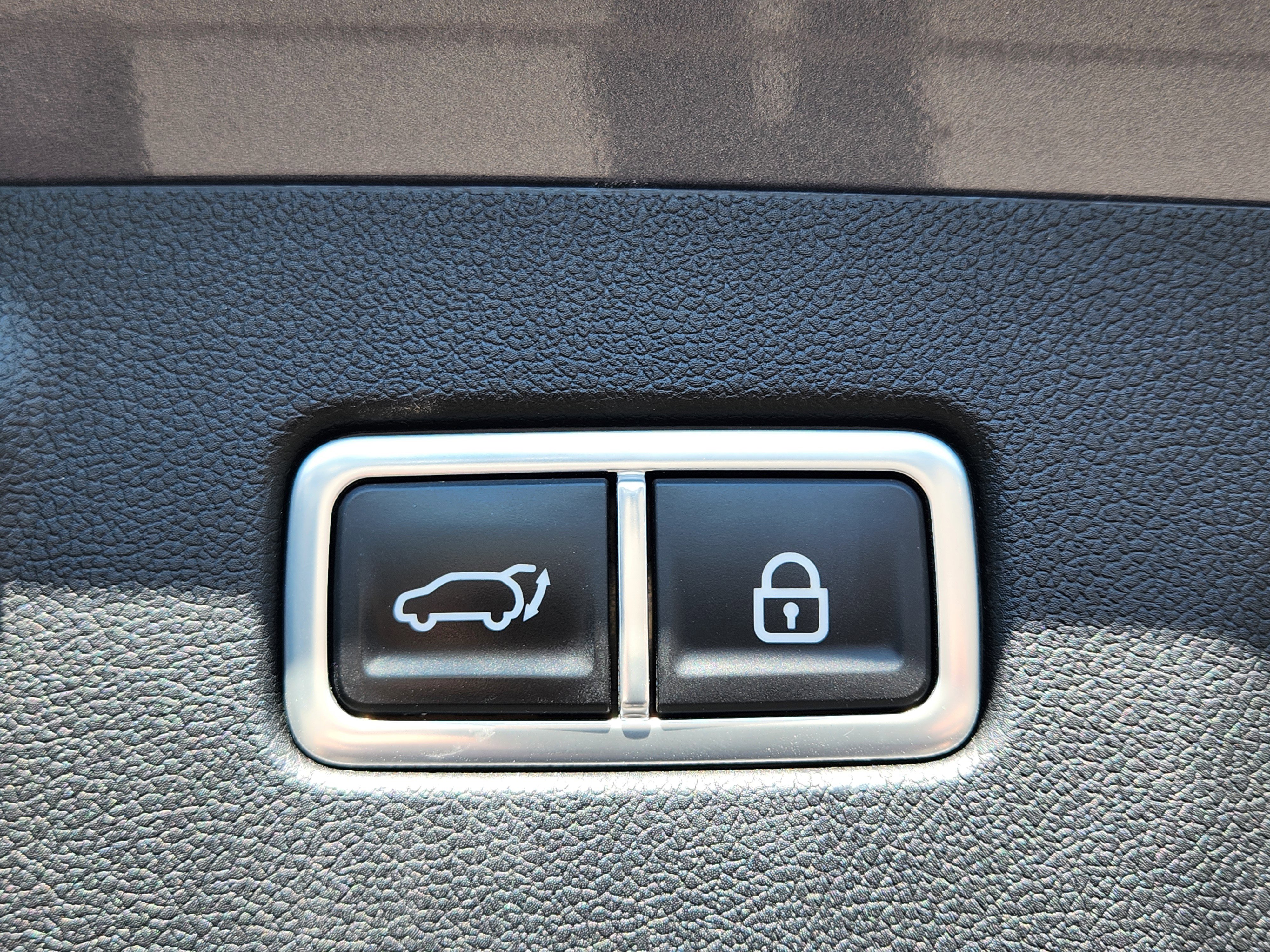 Used 2023 Kia Sorento X-Line EX image 25