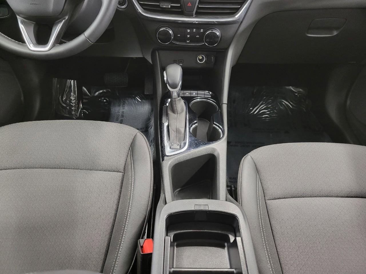 Used 2025 Buick Encore GX Preferred image 18