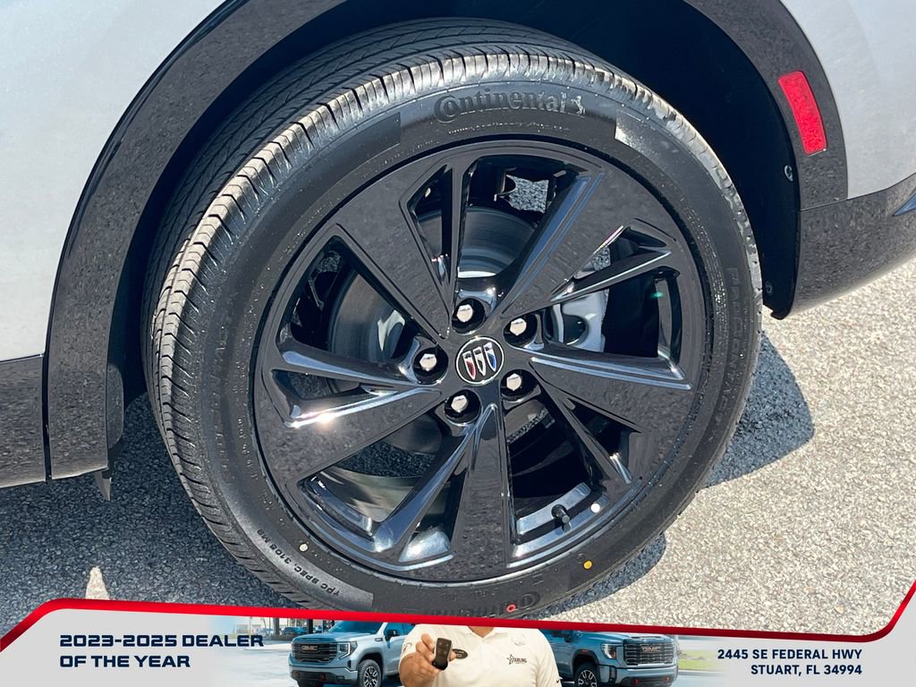 New 2026 Buick Envision Sport Touring image 21