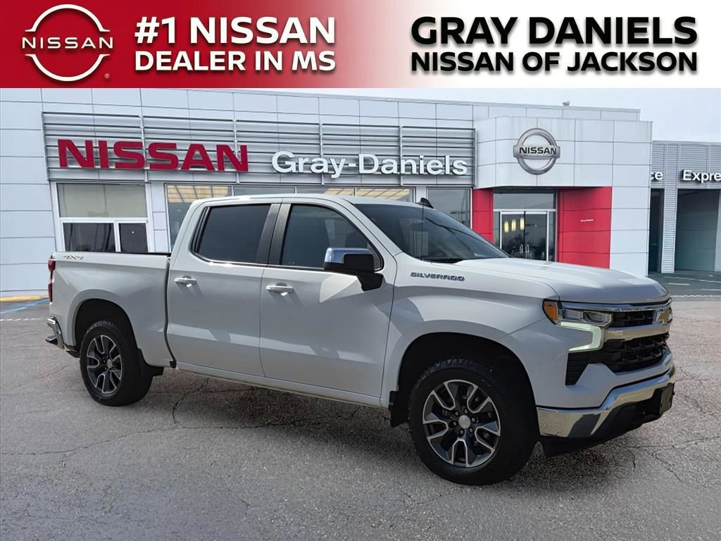 Used 2022 Chevrolet Silverado 1500 LT w/ Protection Package