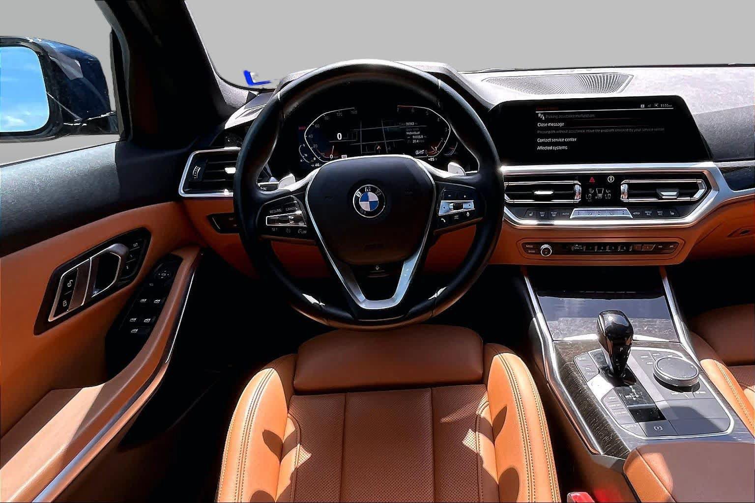 Used 2022 BMW 330i Sedan w/ Premium Package 2 RWD image 5