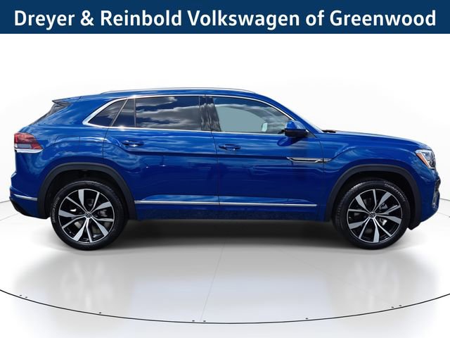 New 2025 Volkswagen Atlas Cross Sport SEL Premium R-Line image 2