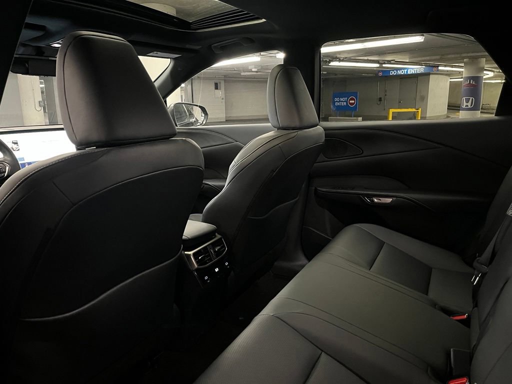 Used 2023 Lexus RX 350 Premium w/ Cold Area Package AWD/4WD image 24