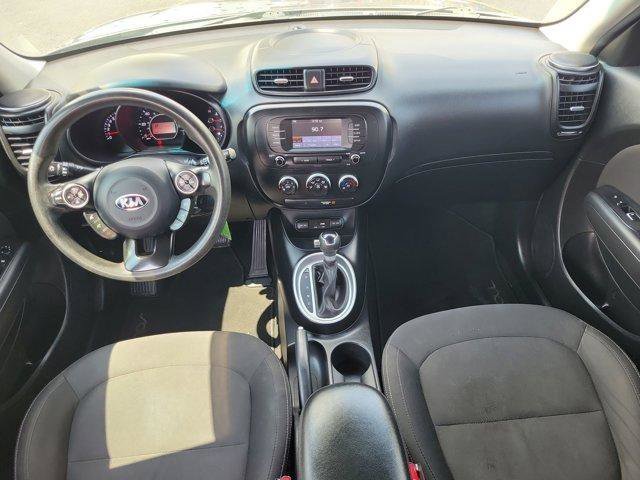 Used 2019 Kia Soul FWD image 12