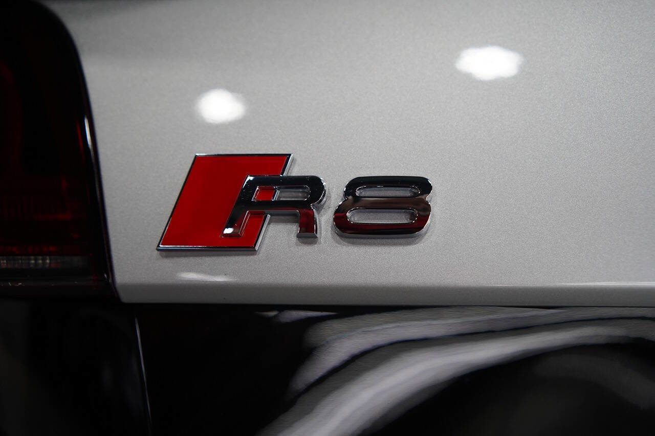 Used 2009 Audi R8 V10 AWD/4WD image 98