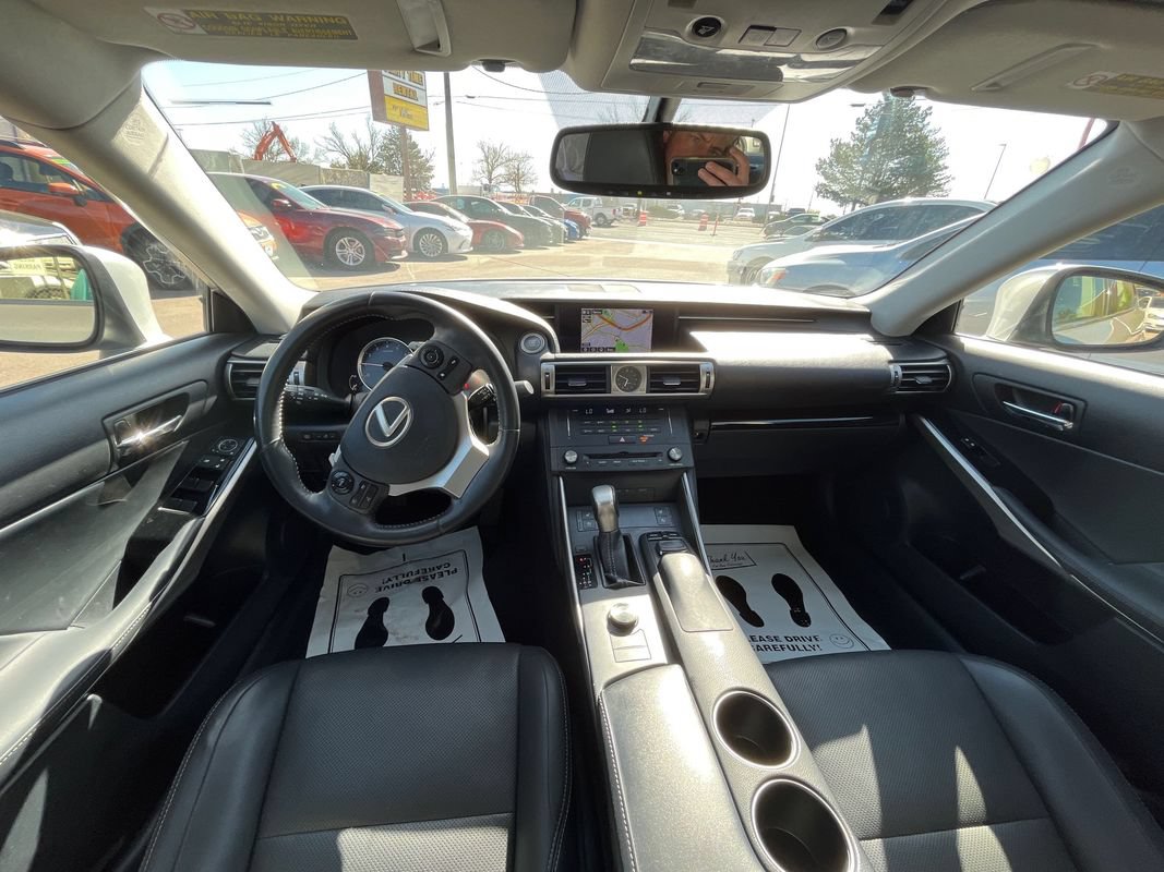 Used 2015 Lexus IS 250 AWD w/ Navigation System Package image 13
