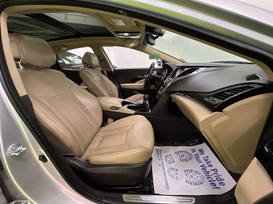 Used 2013 Hyundai Azera w/ Technology Pkg FWD image 28