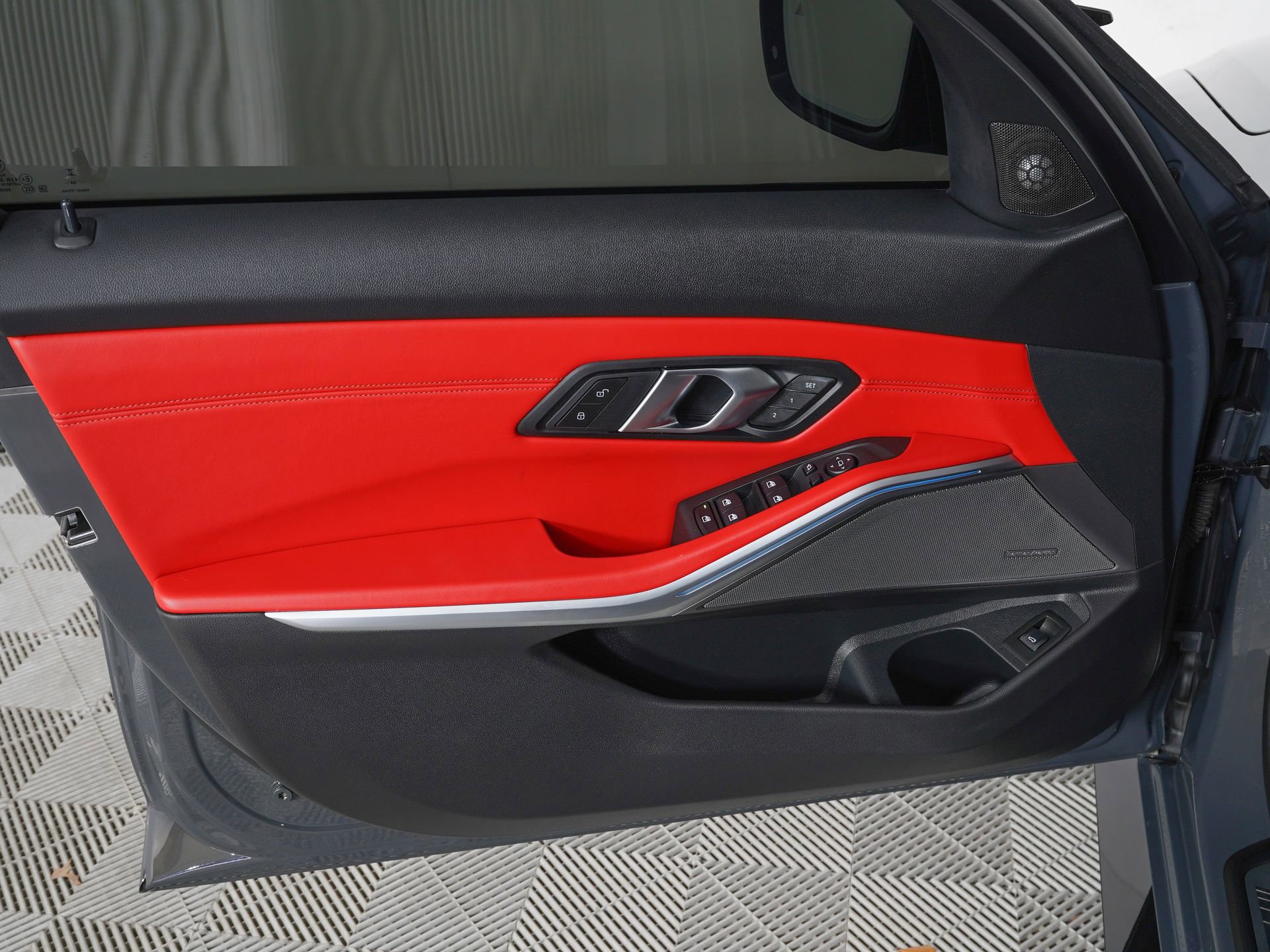 Used 2025 BMW M3 Competition image 15