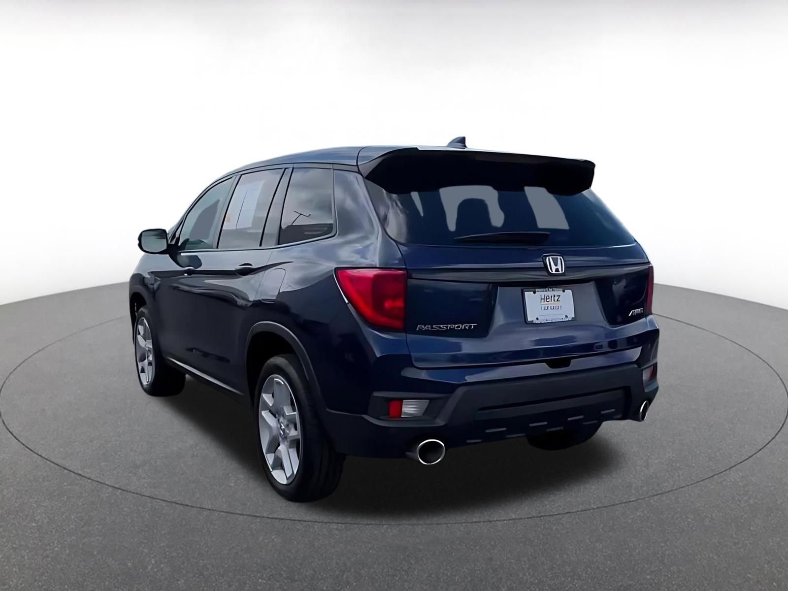 Used 2024 Honda Passport EX-L image 11