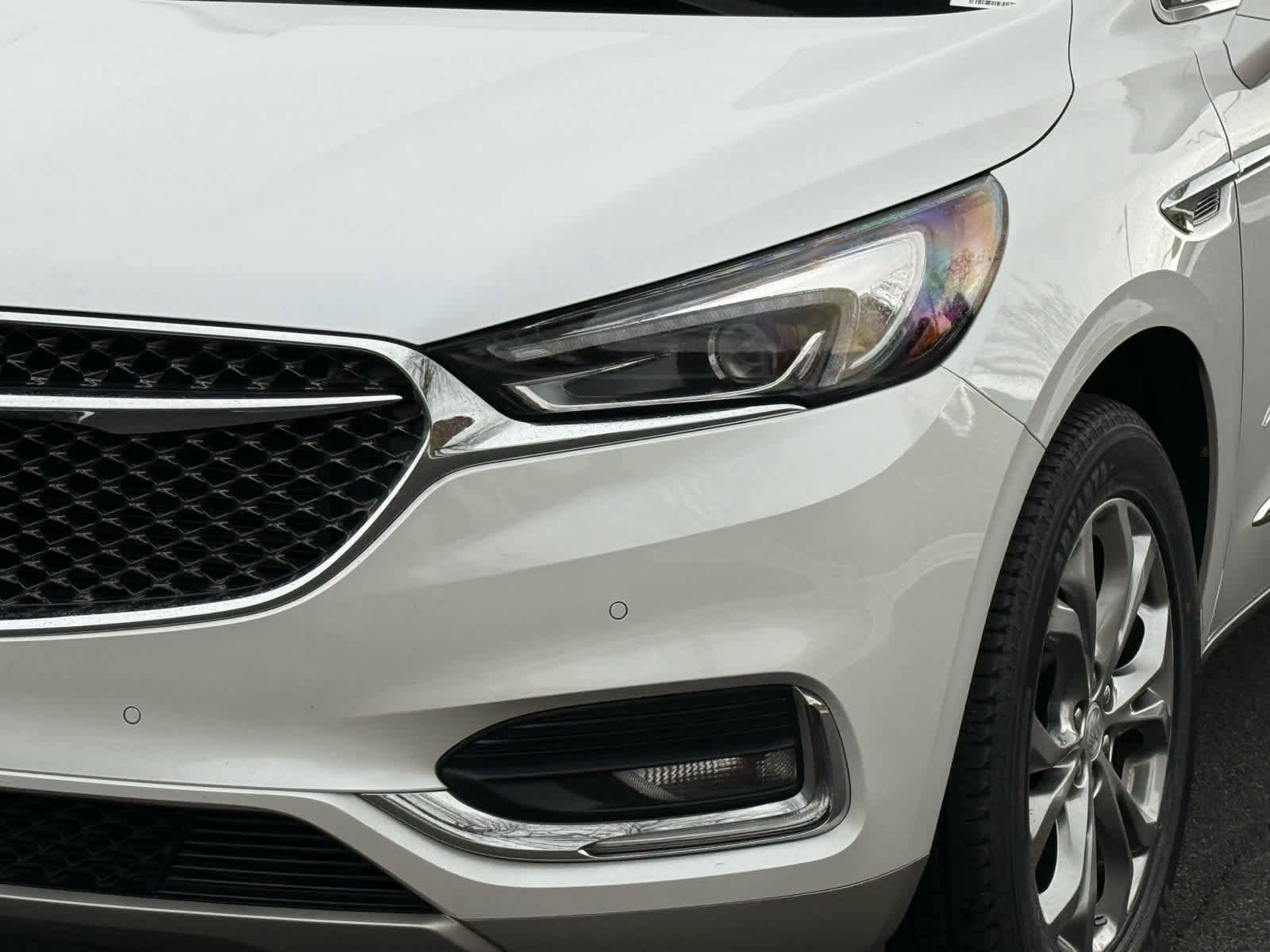 Used 2019 Buick Enclave Avenir w/ Avenir Technology Package image 9