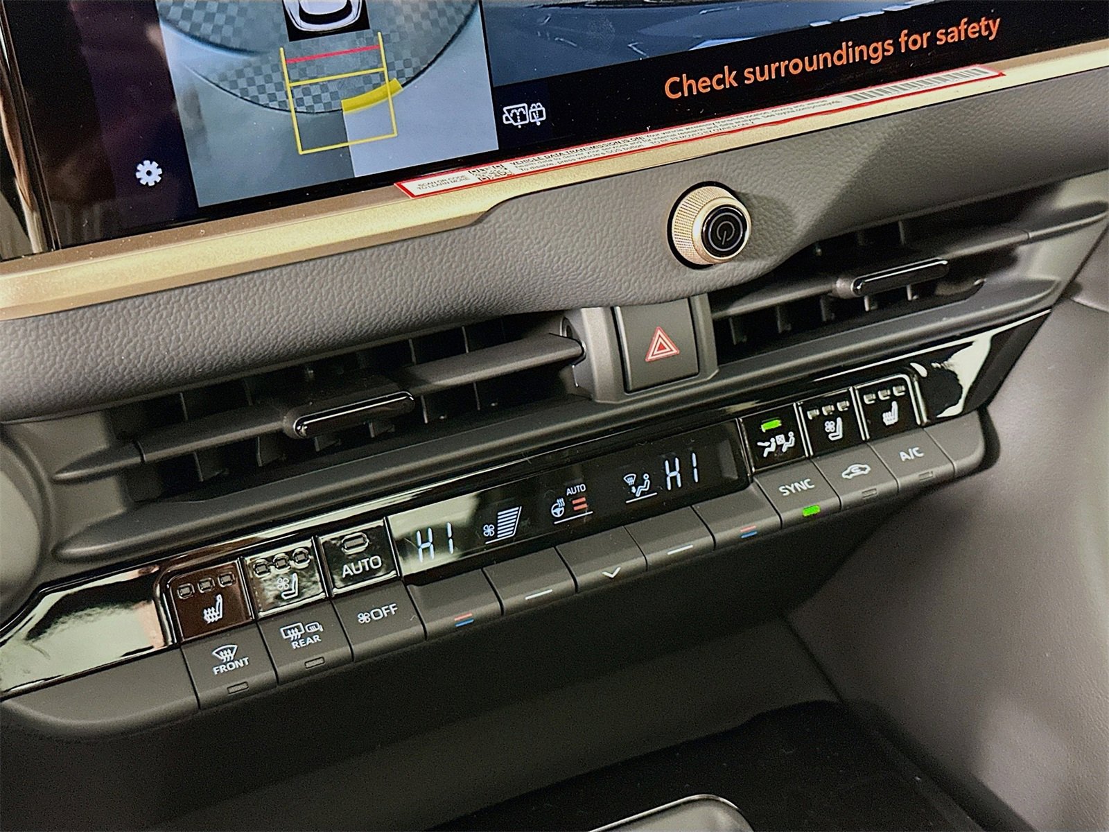 New 2025 Toyota Crown Signia Limited image 16