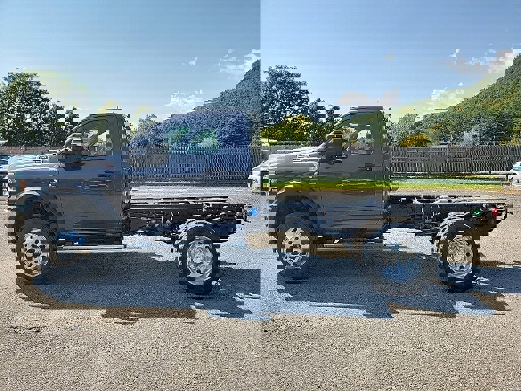 New 2024 RAM 5500 Tradesman image 8