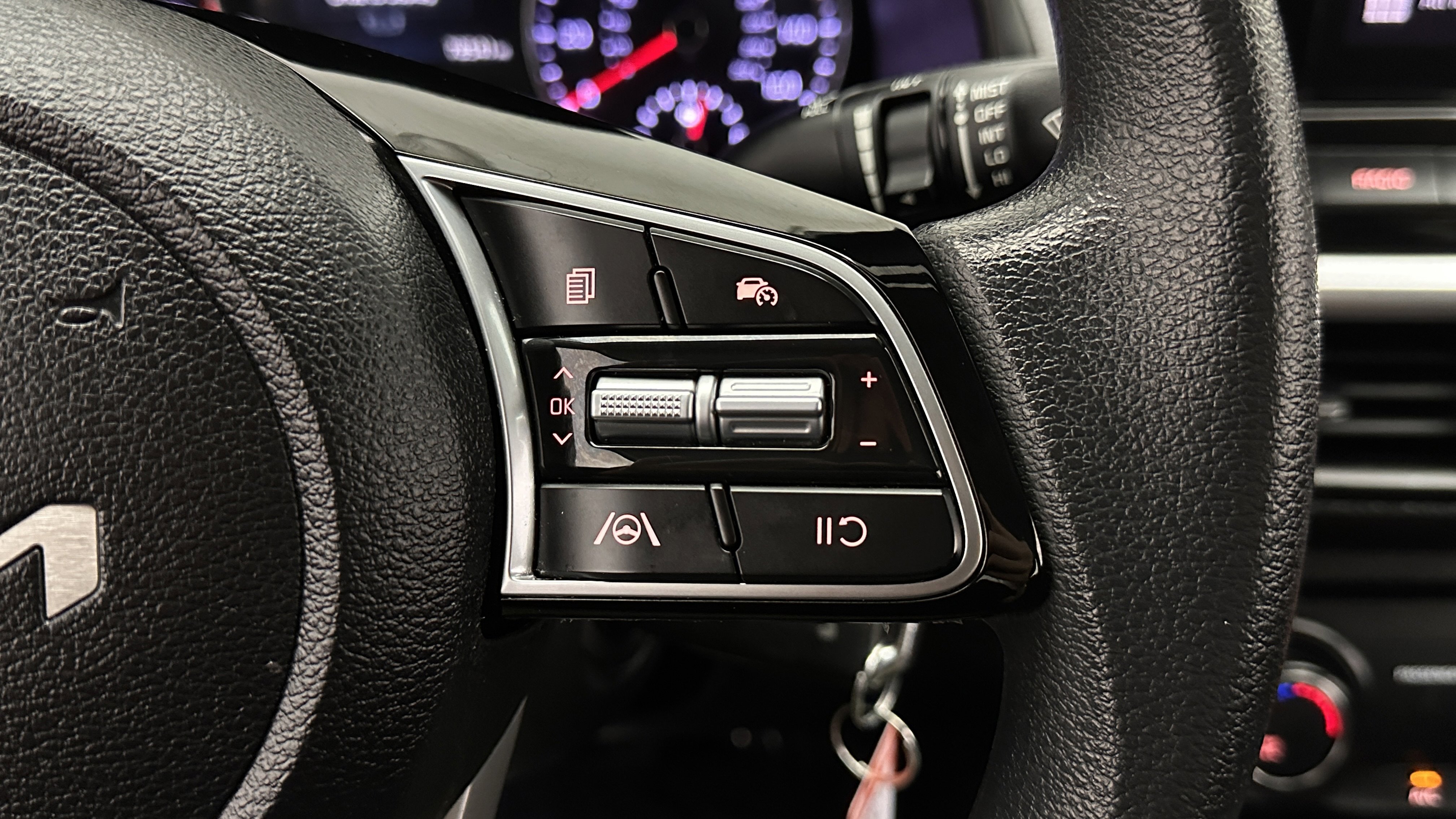 Used 2023 Kia Forte LXS FWD image 18