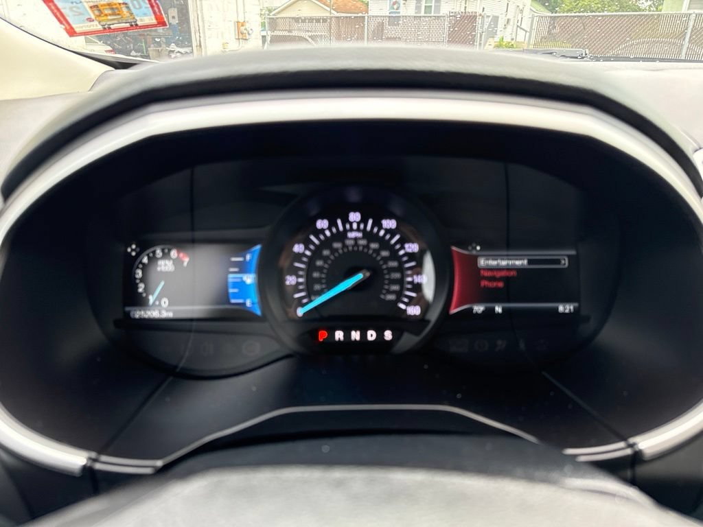 Certified 2018 Ford Edge SEL w/ Equipment Group 201A AWD/4WD image 10