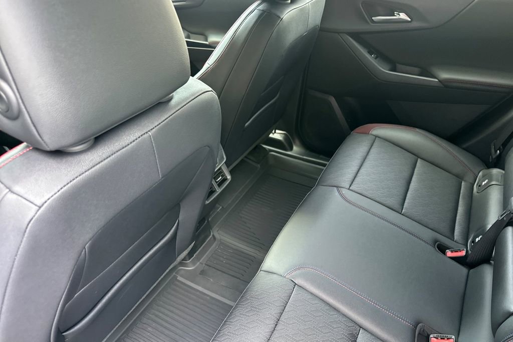 New 2026 Chevrolet Equinox RS w/ Convenience Package III FWD image 13