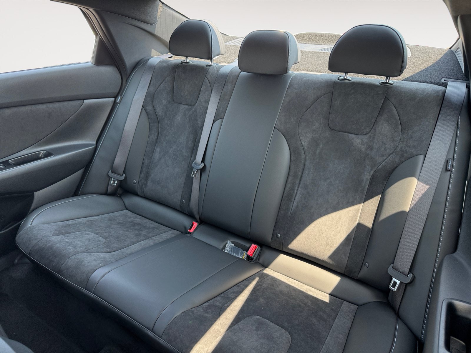 New 2026 Hyundai Elantra N FWD image 17