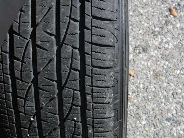 Used 2024 Toyota RAV4 LE image 5