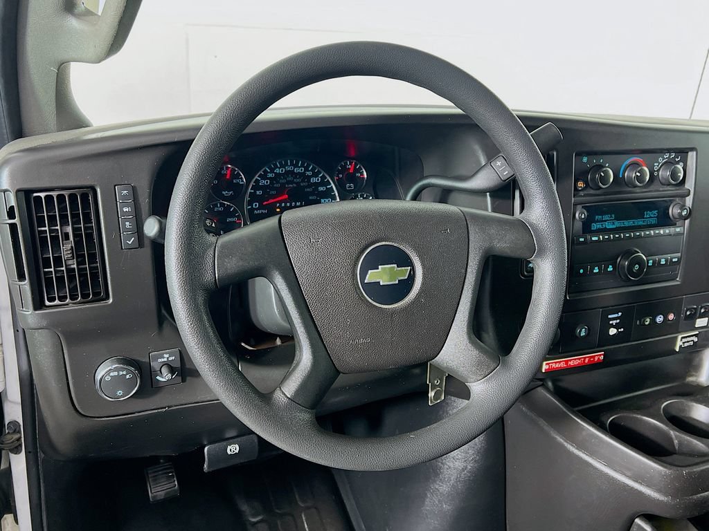 Used 2022 Chevrolet Express 2500 RWD image 11
