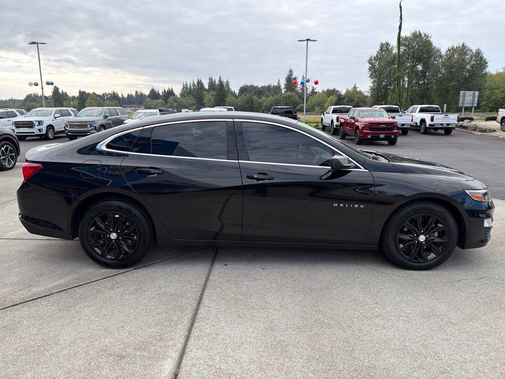 Used 2024 Chevrolet Malibu LT FWD image 7
