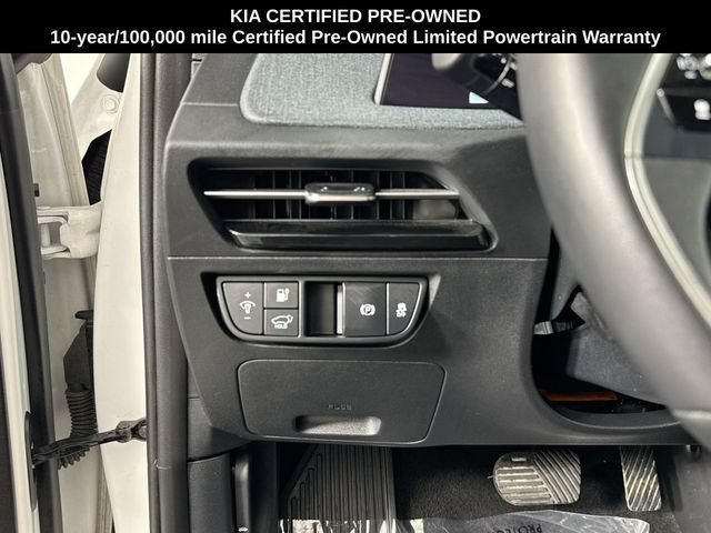 Certified 2023 Kia EV6 Wind w/ Wind Technology Package AWD/4WD image 13