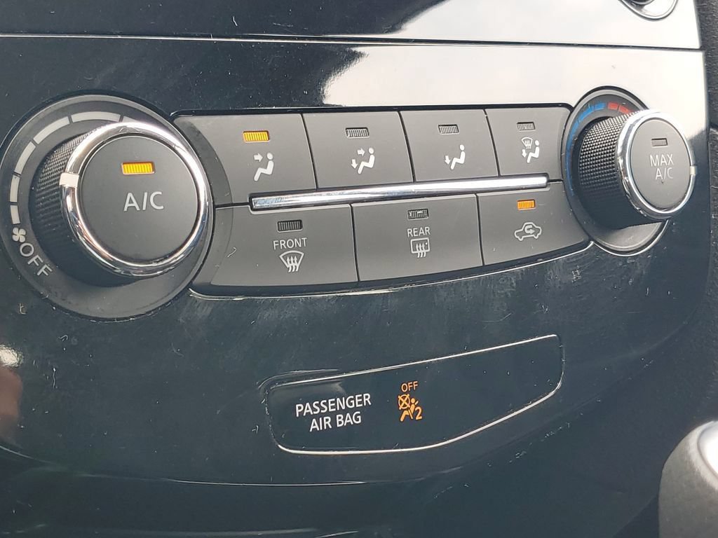 Used 2019 Nissan Rogue S FWD image 27