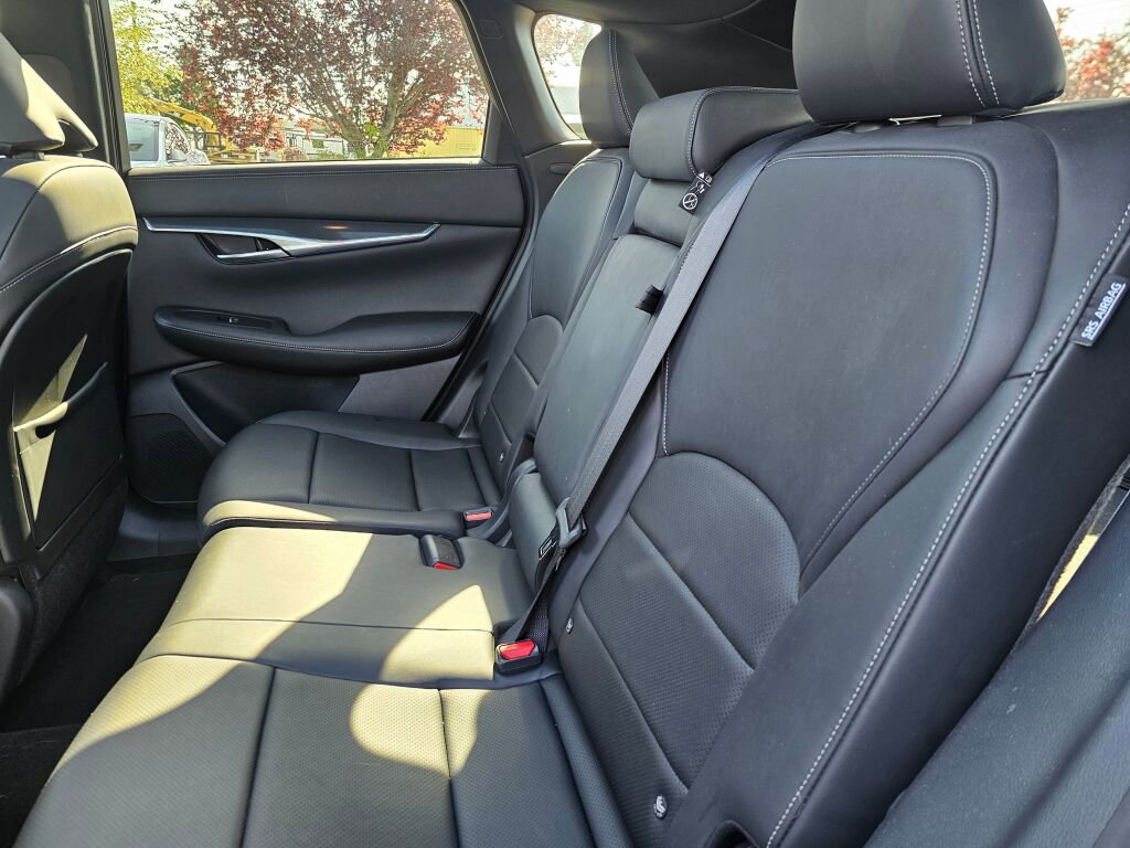 Used 2023 INFINITI QX50 Sport AWD/4WD image 21