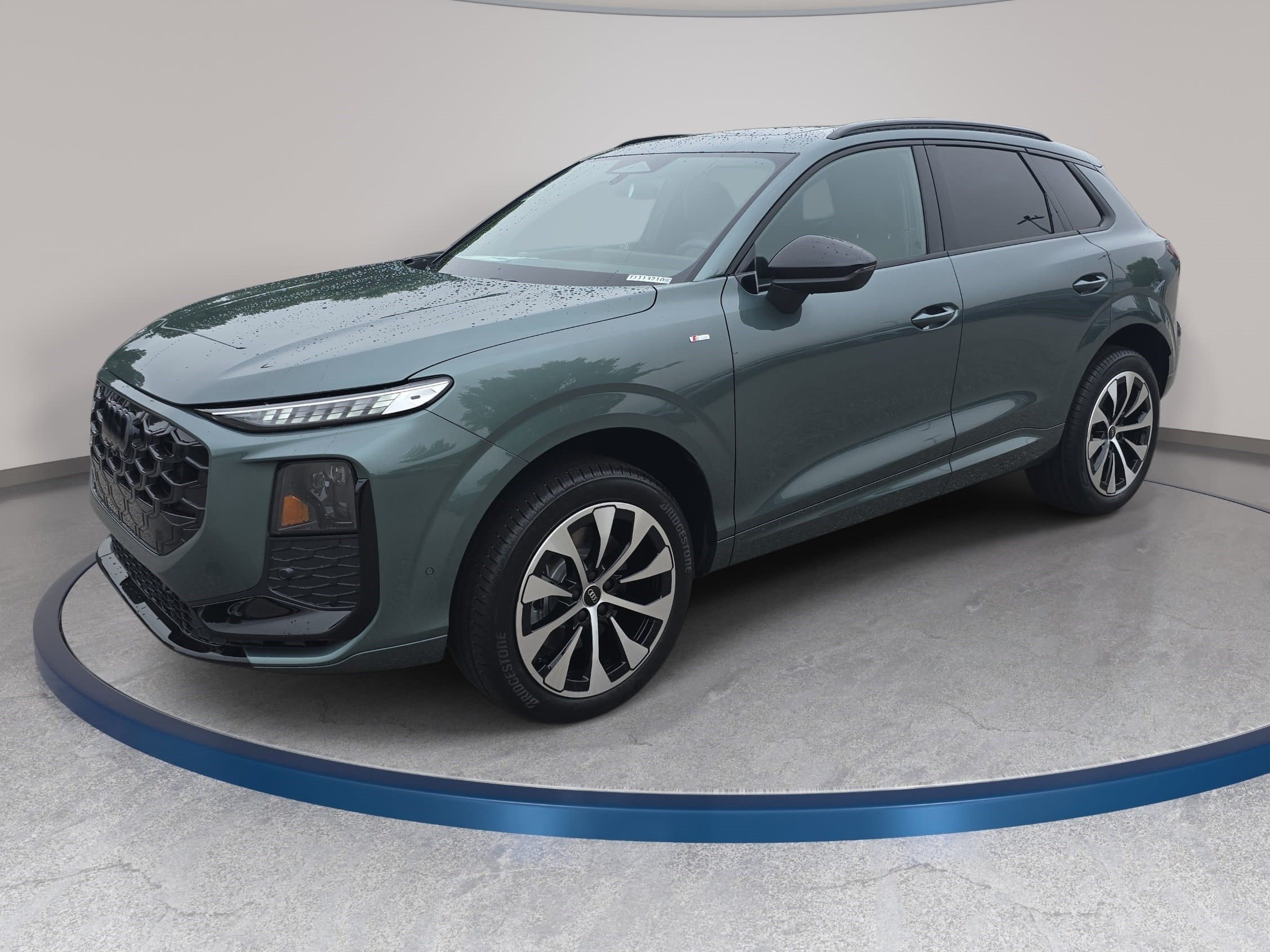 New 2026 Audi Q3 quattro 2.0T AWD/4WD video 1