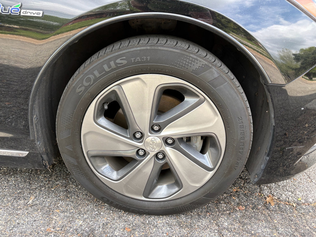 Used 2016 Hyundai Sonata Limited image 9