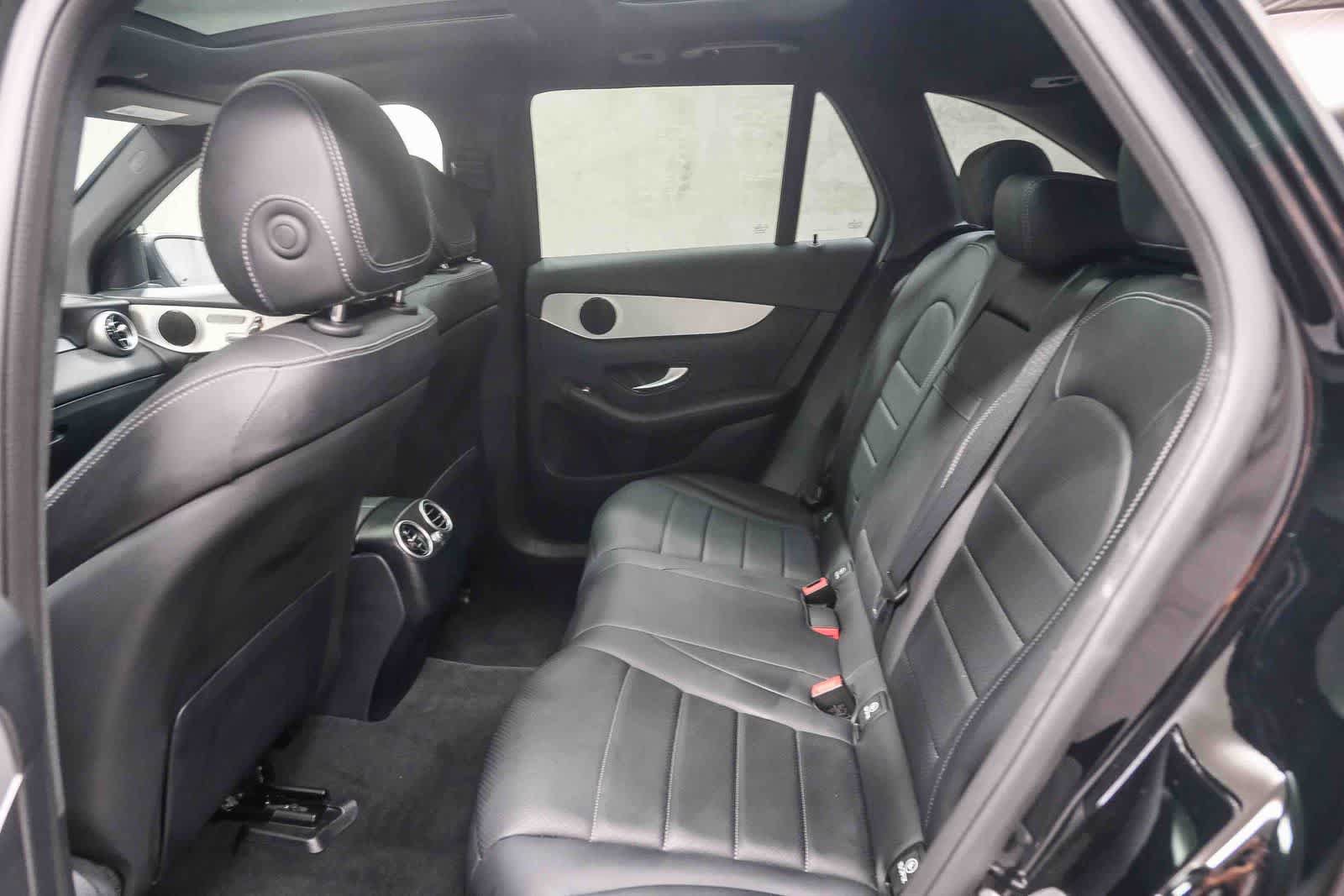 Certified 2022 Mercedes-Benz GLC 300 image 23
