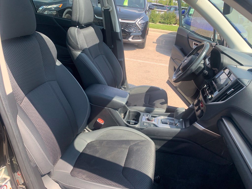 Used 2020 Subaru Forester Premium AWD/4WD image 15