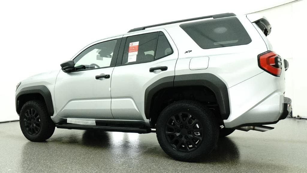 Used 2026 Toyota 4Runner SR5 RWD image 20