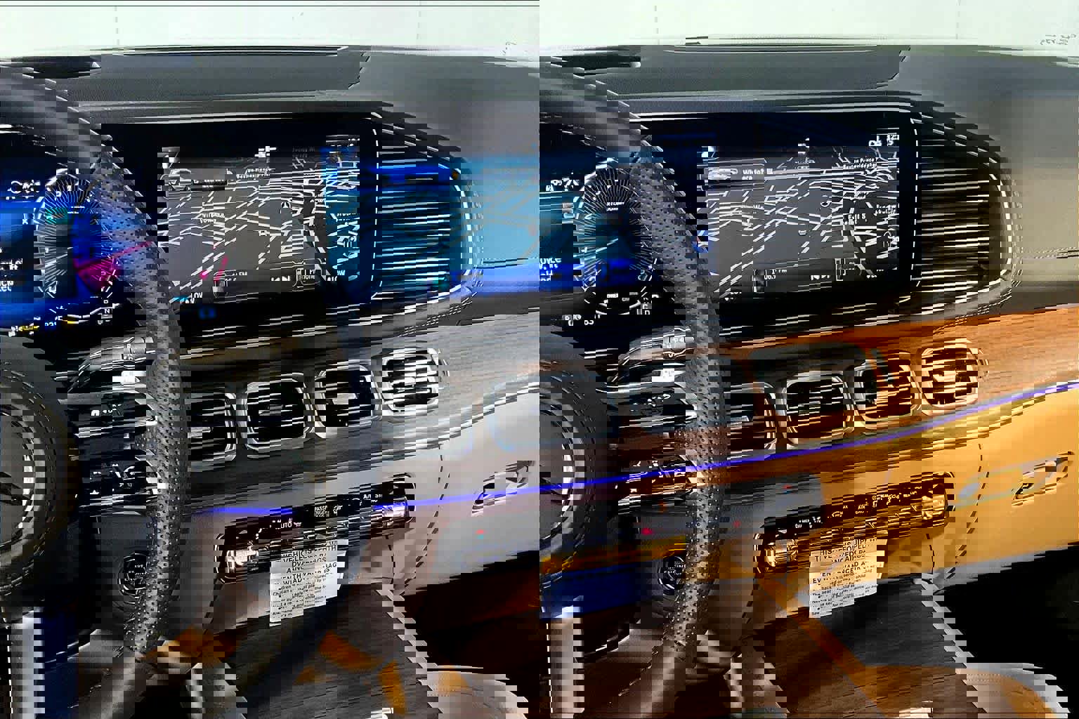 New 2026 Mercedes-Benz GLS 450 4MATIC image 8