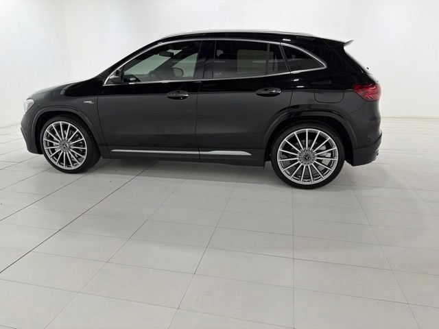 Used 2024 Mercedes-Benz GLA 35 AMG 4MATIC image 2