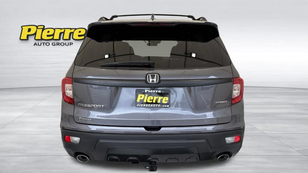Used 2019 Honda Passport Sport image 3