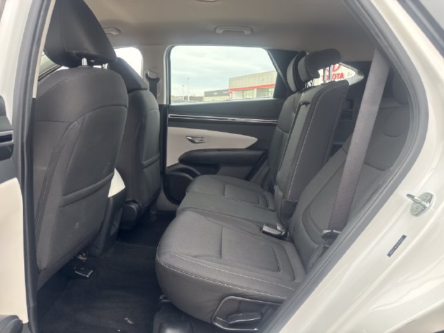 Used 2023 Hyundai Tucson SE AWD/4WD image 13