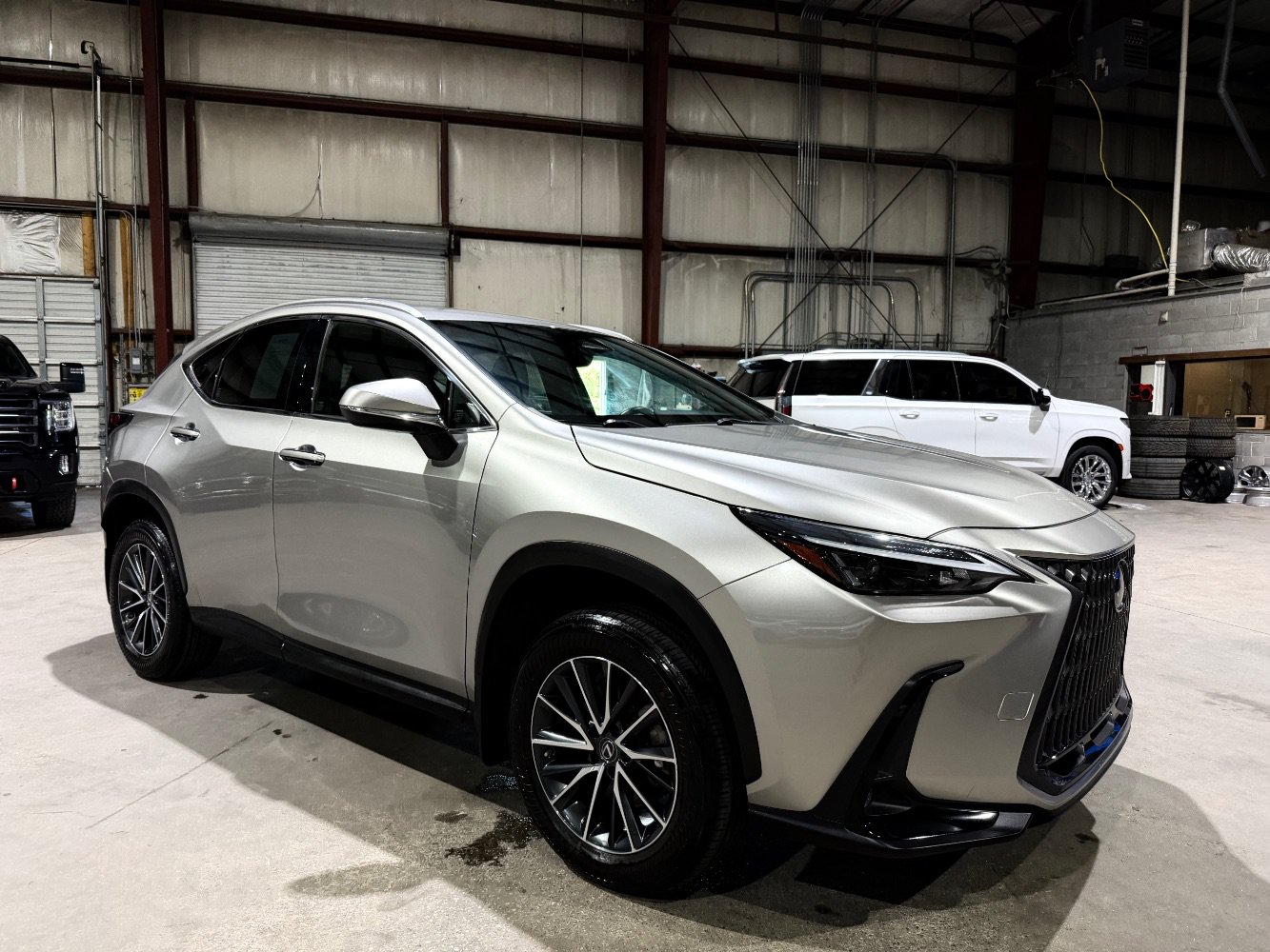 Used 2022 Lexus NX 250 FWD w/ Towing Package (2000 Lbs) image 2