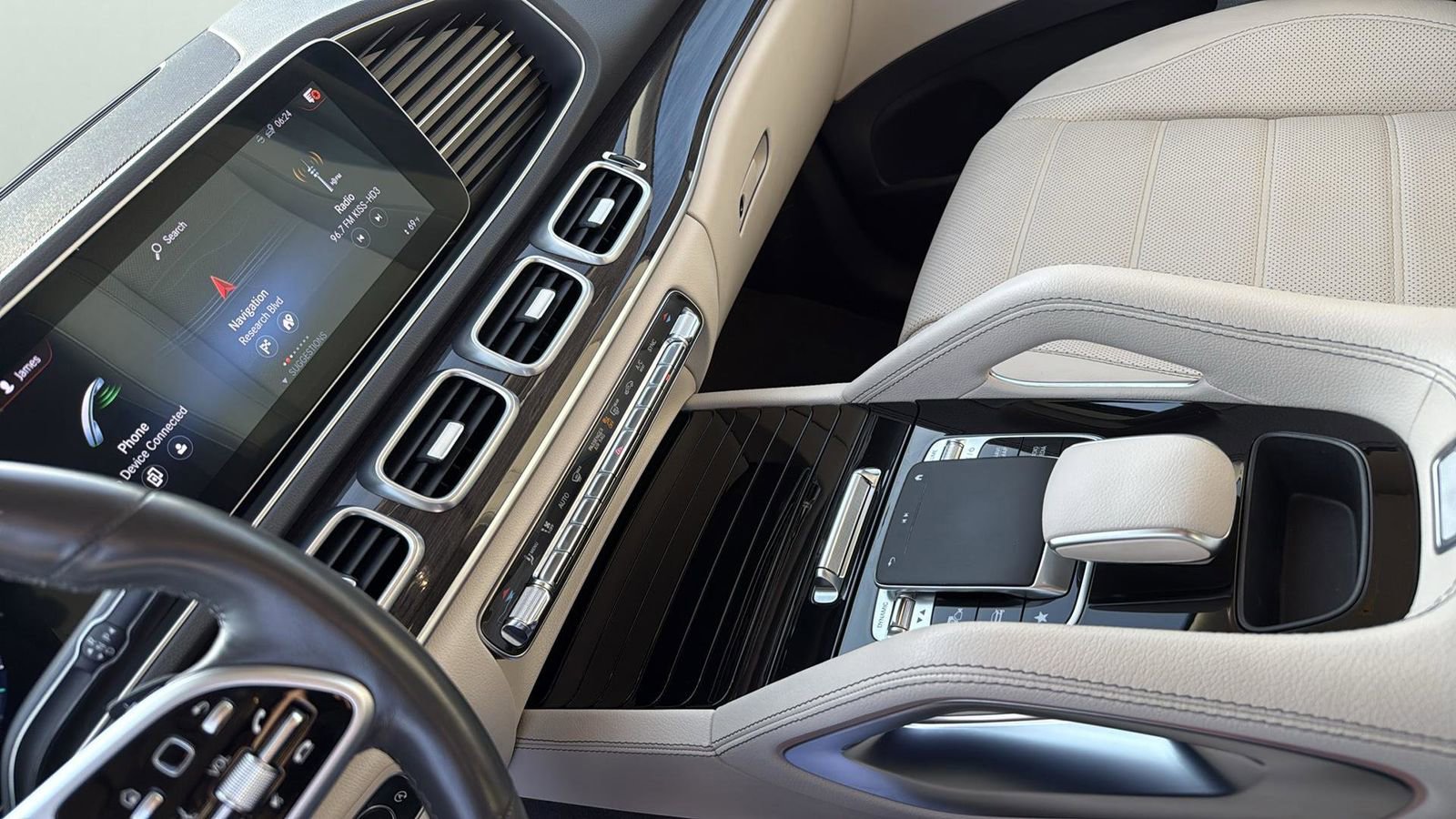 Used 2020 Mercedes-Benz GLE 450 4MATIC image 21