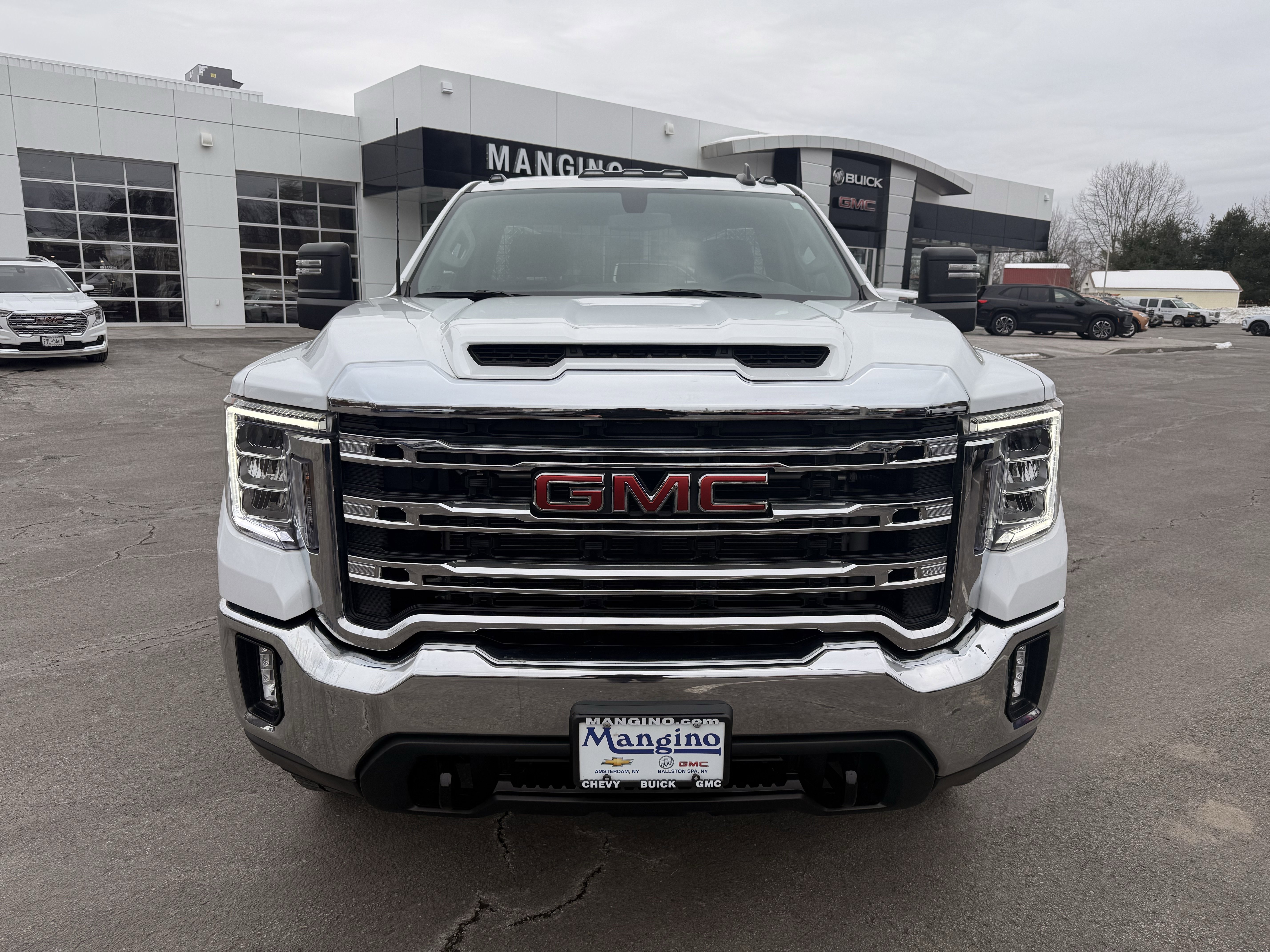 Used 2022 GMC Sierra 2500 SLE w/ SLE Convenience Package image 8