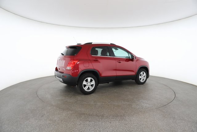 Used 2015 Chevrolet Trax LT w/ LT Sun and Sound Package image 19
