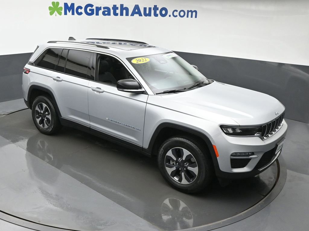 Used 2022 Jeep Grand Cherokee Limited 4xe image 3