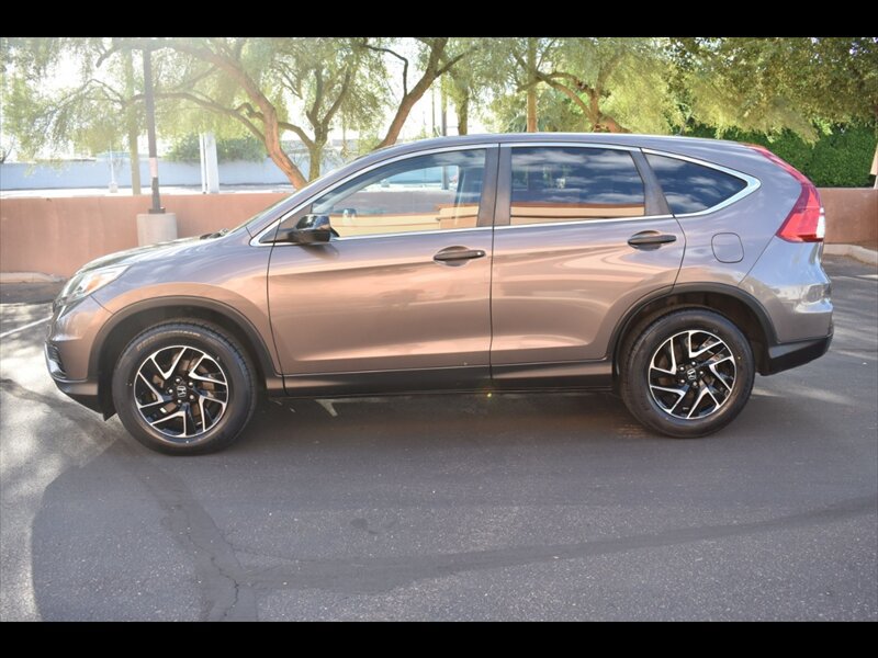 Used 2016 Honda CR-V SE image 4