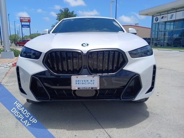 Certified 2024 BMW X6 xDrive40i w/ Premium Package AWD/4WD image 2