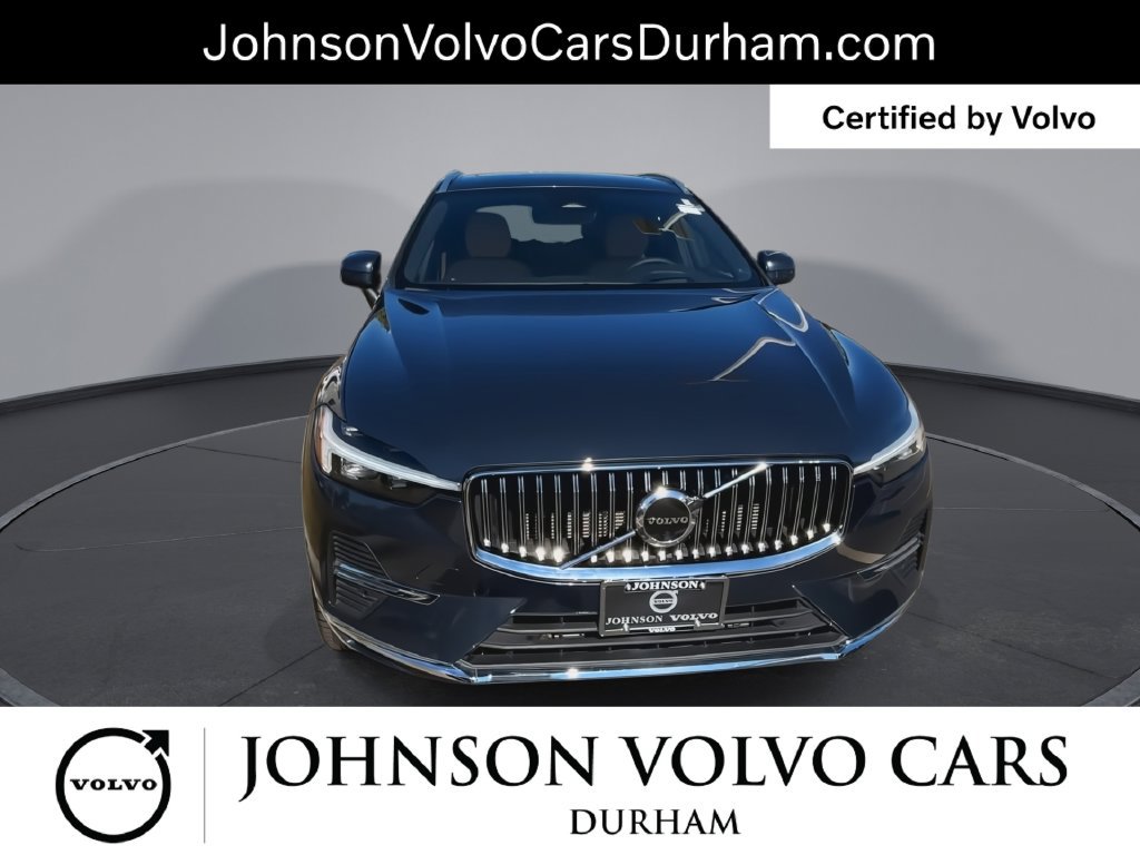 Certified 2023 Volvo XC60 B6 Ultimate w/ Protection Package Premier AWD/4WD image 3