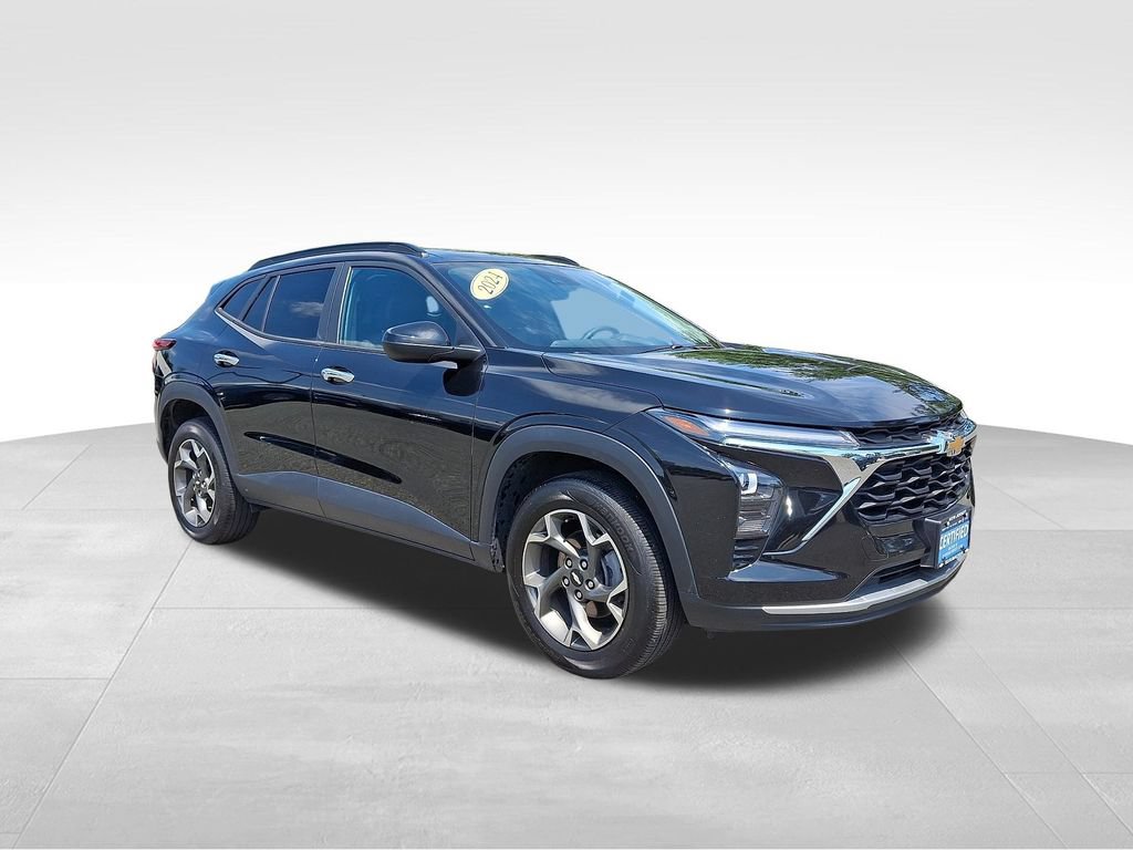 Certified 2024 Chevrolet Trax LT w/ LT Convenience Package