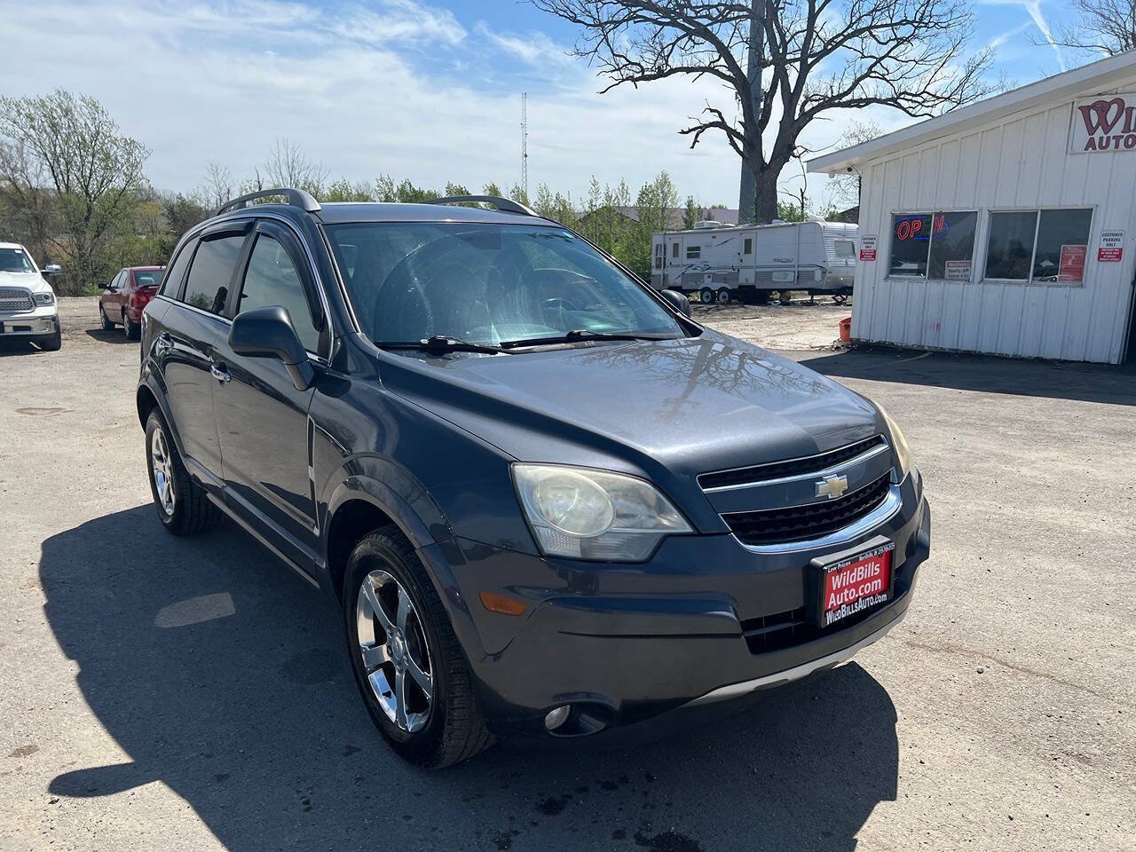Used 2013 Chevrolet Captiva Sport LT w/ Convenience Package FWD image 3